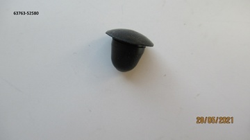 Tapon de goma Kubota - Kubota : B5001, B6100, B6100HST, B7100, B7100HST
Zen-Noh : ZB5100, ZB6100, ZB7100
